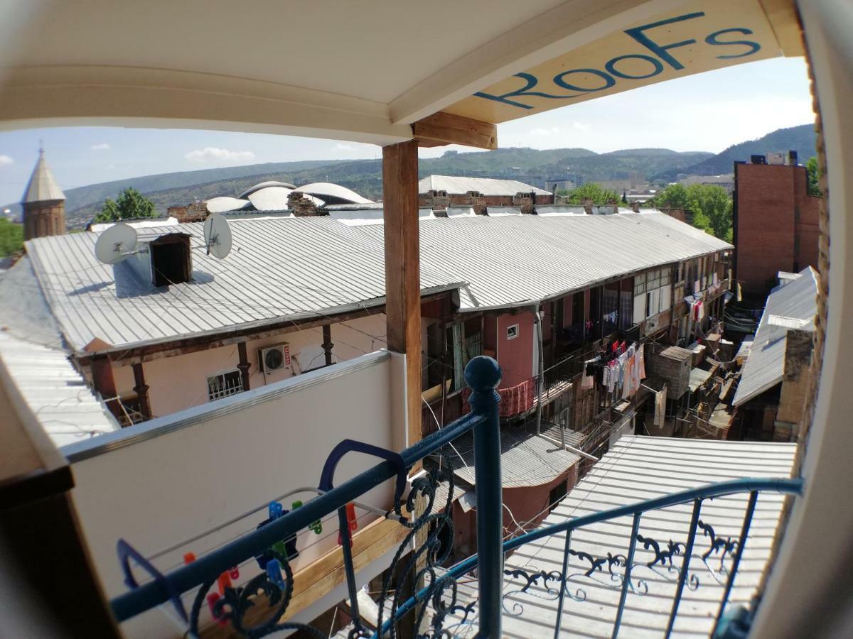 Appartement Roofs à Tbilissi Extérieur photo